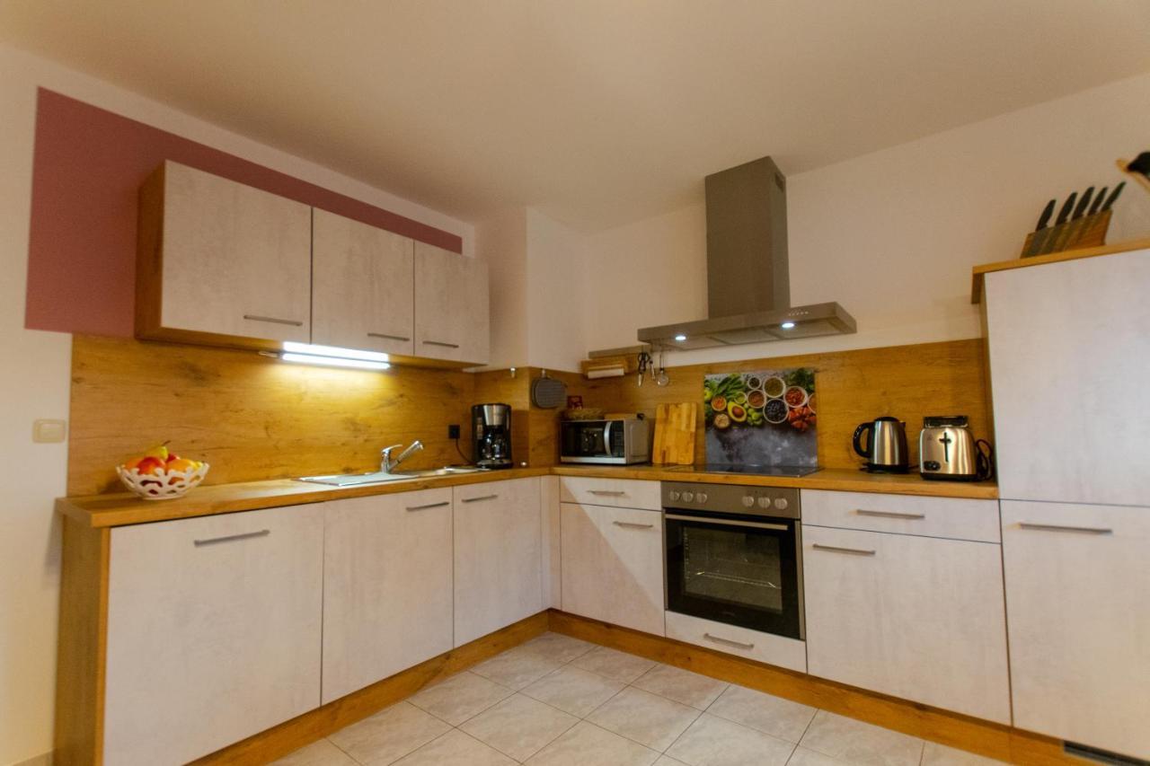 Lindenstrasse Apartment *